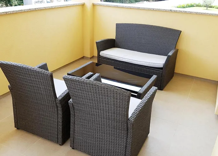 Olivia Private Pool Tatil Evi Banjole